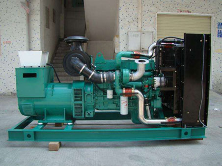 宽城1100kw康明斯柴油发电机组图片 宽城1100kw康明斯柴油发电机组图片